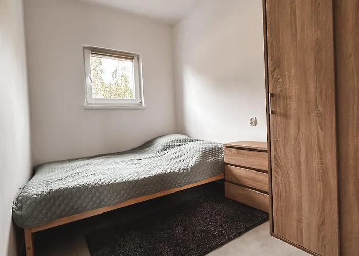 U Tomasza Nyaraló *